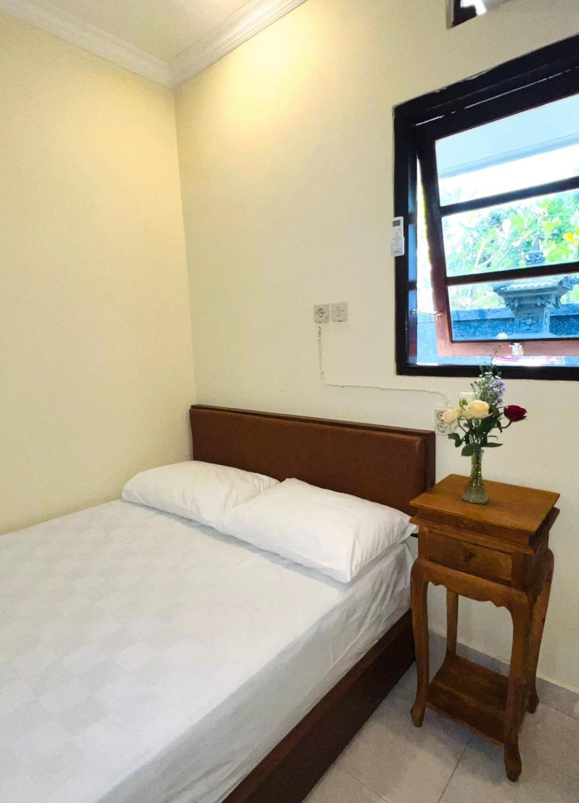 Zigiz Lovina Hostel Eksteriør bilde